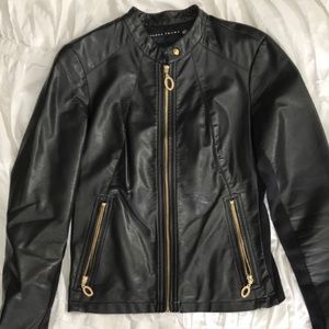 Women’s black jacket. Size Small